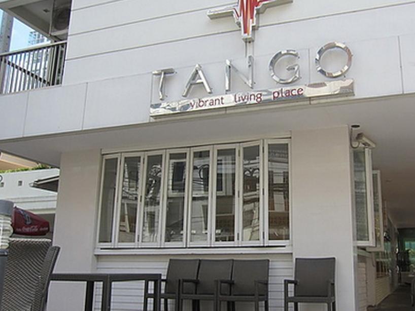 Tango Vibrant Living Hotel - Sha Extra Plus Bangkok Buitenkant foto