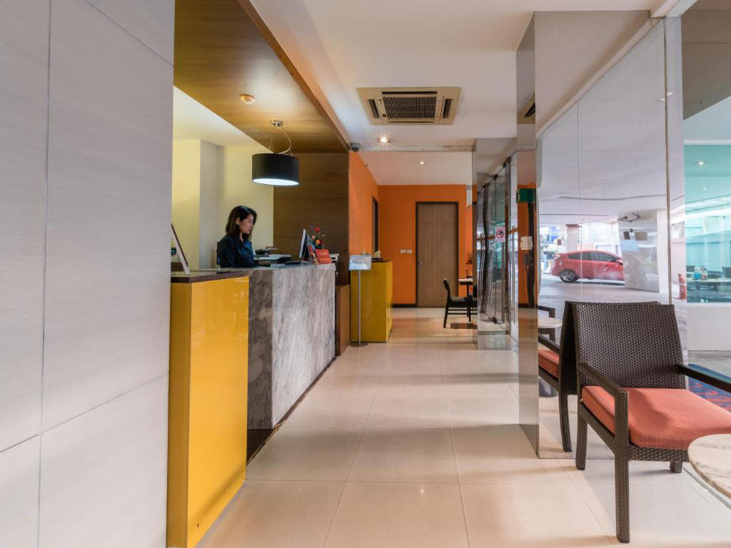 Tango Vibrant Living Hotel - Sha Extra Plus Bangkok Buitenkant foto